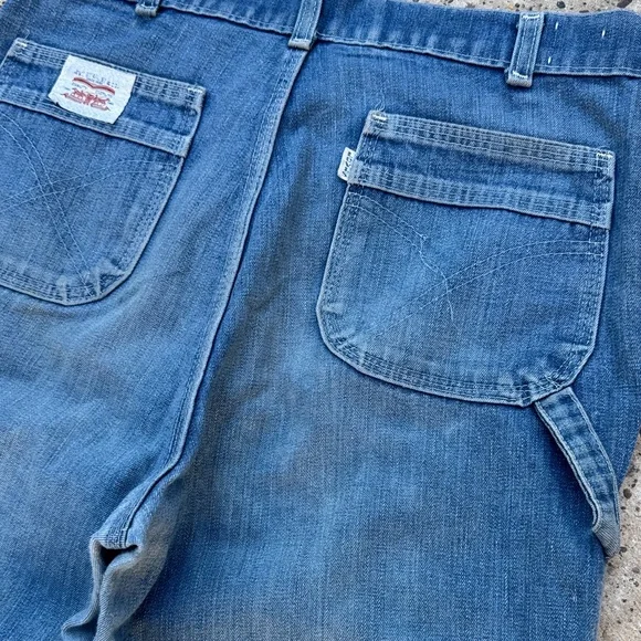 Levi's vintage (70s)white tag Wide Leg Women's carpenters Jeans - Picture 5 of 16